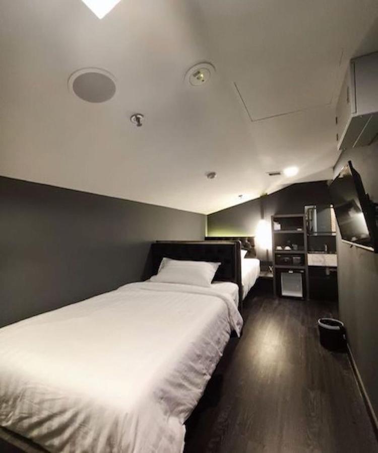 Hotel Jjh - Newly Opened Near Bugis Singapura Exterior foto